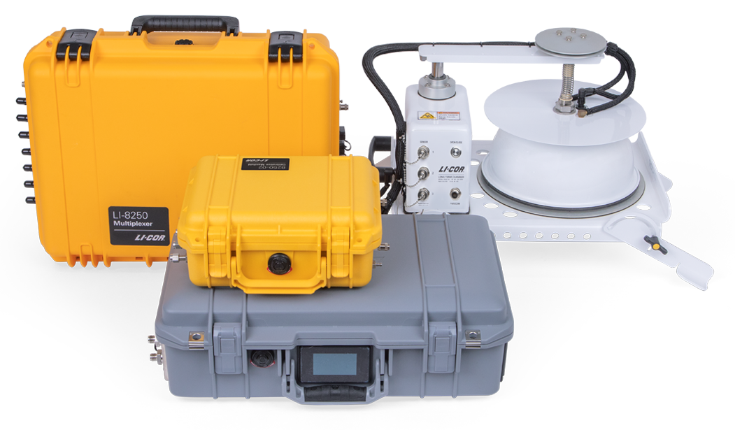LI-8250 Multiplexer, 8250-02 Calibration Manifold, LI-7825 CO2 Isotop/NH3 Trace Gas Analyzer, and the 8200-104 Opaque Long-Term Chamber group studio photo